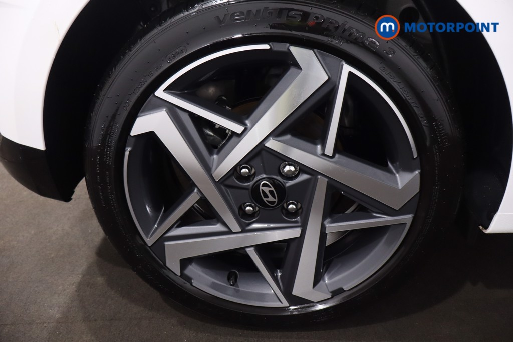 Hyundai I20 Premium Manual Petrol Hatchback - Stock Number (1610870) - 9th supplementary image