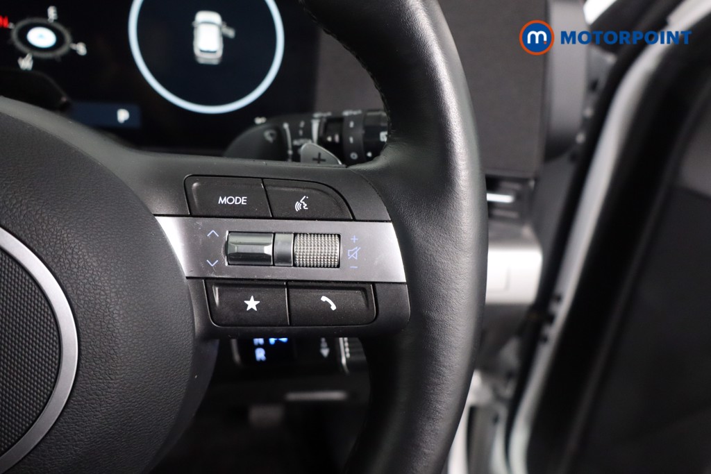 Hyundai Kona Ultimate Automatic Petrol-Electric Hybrid SUV - Stock Number (1610910) - 8th supplementary image