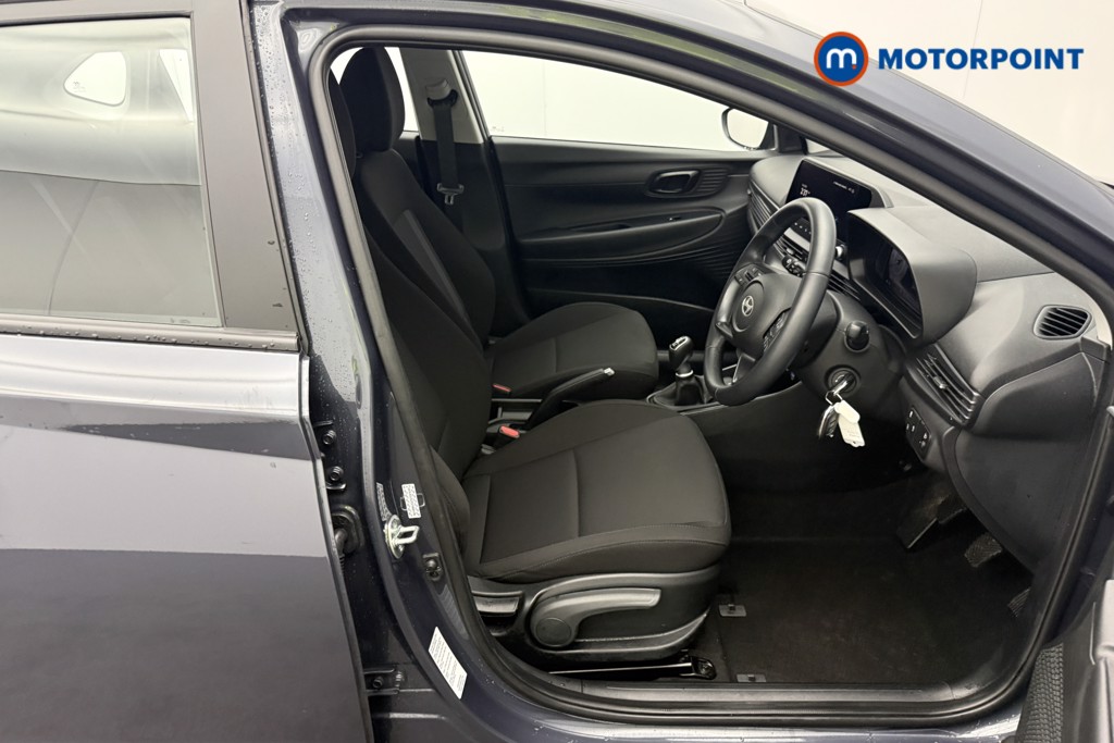 Hyundai I20 Advance Manual Petrol Hatchback - Stock Number (1610958) - 17th supplementary image