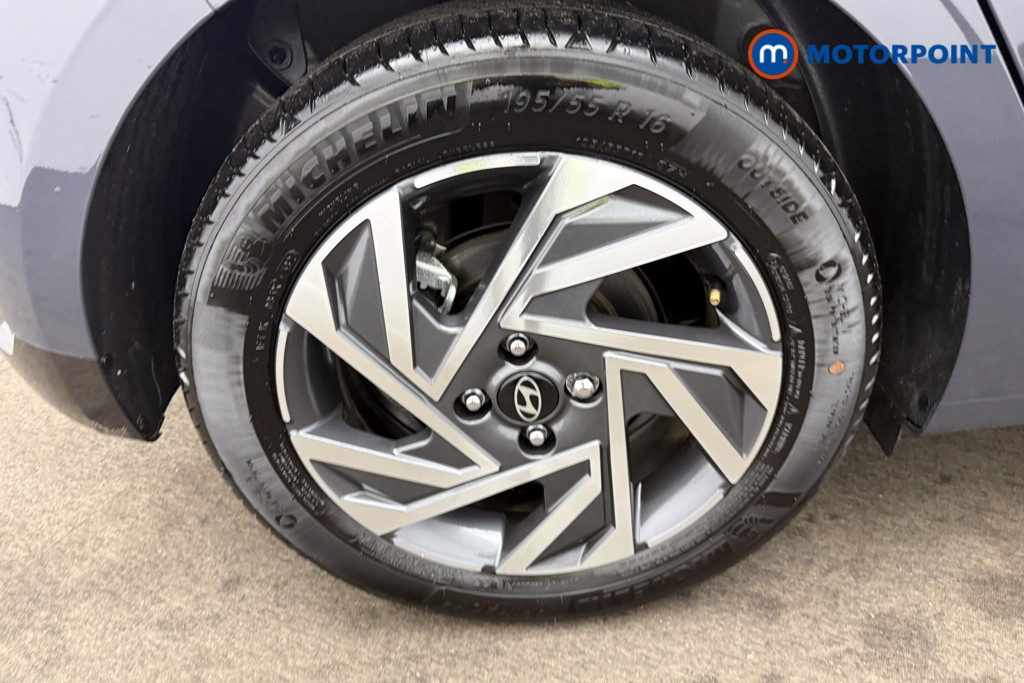 Hyundai I20 Advance Manual Petrol Hatchback - Stock Number (1610958) - 35th supplementary image