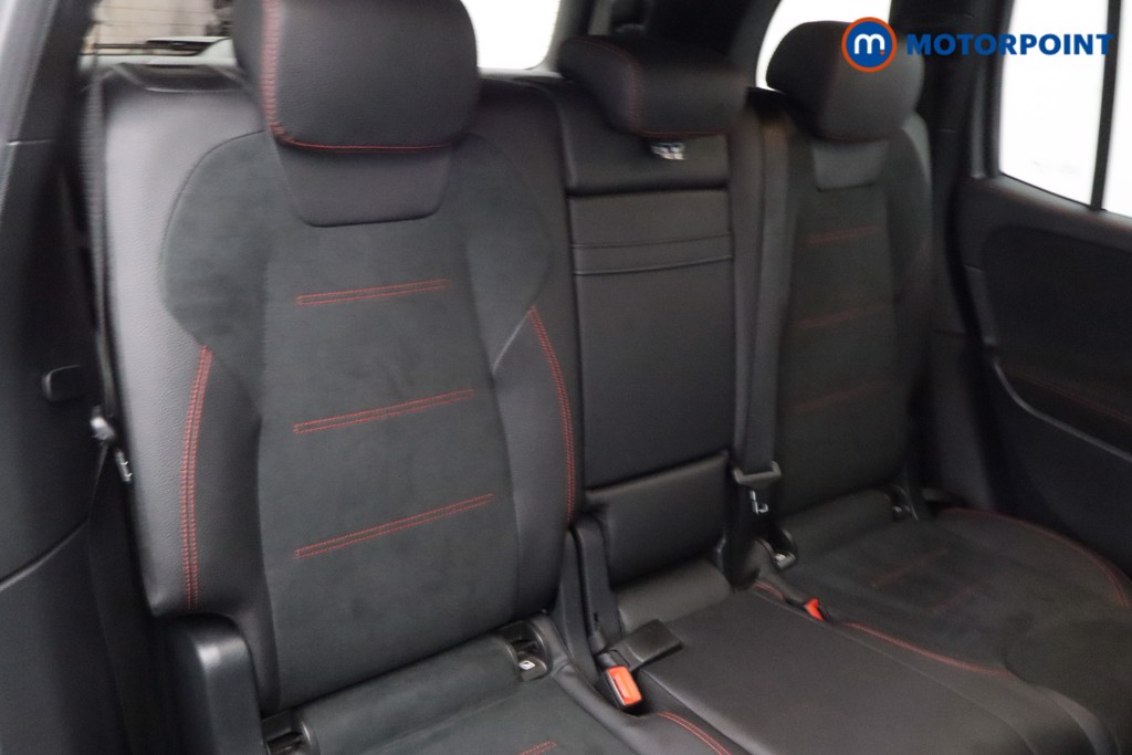 Mercedes-Benz GLB Amg Line Automatic Petrol SUV - Stock Number (1611004) - 12th supplementary image