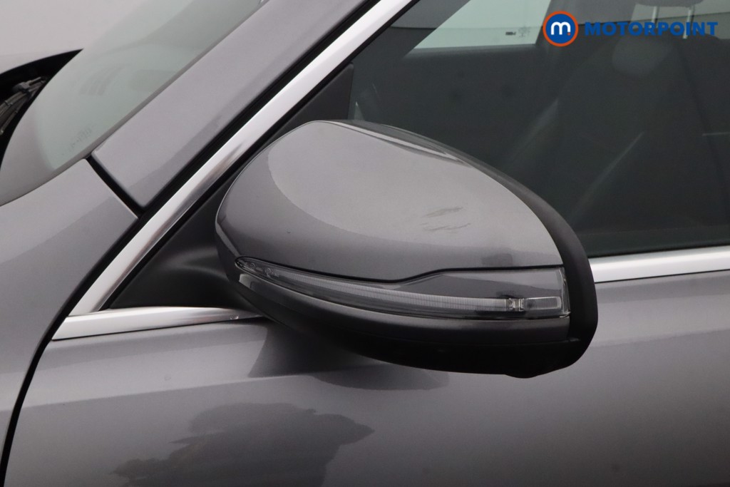 Mercedes-Benz GLB Amg Line Automatic Petrol SUV - Stock Number (1611004) - 30th supplementary image