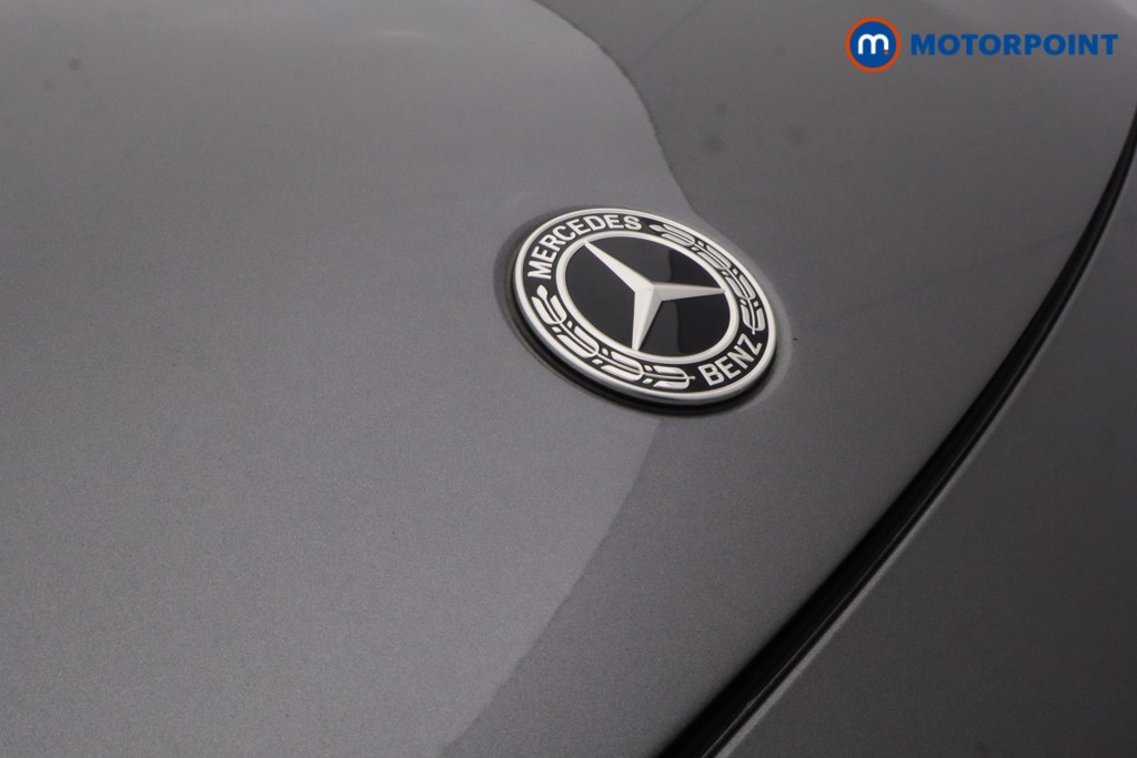 Mercedes-Benz GLB Amg Line Automatic Petrol SUV - Stock Number (1611004) - 33rd supplementary image