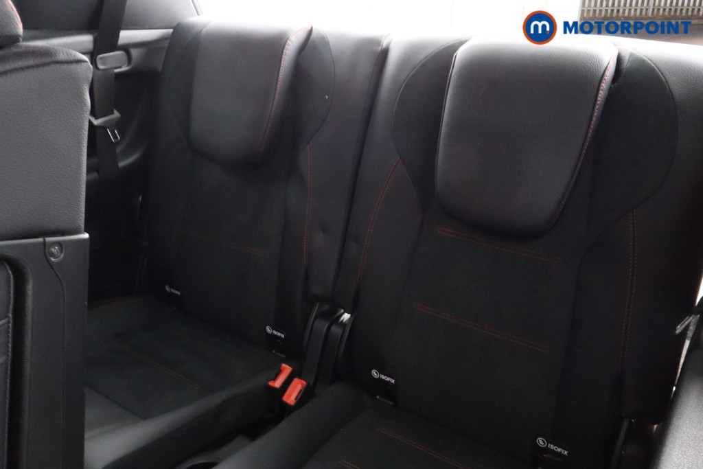 Mercedes-Benz GLB Amg Line Automatic Petrol SUV - Stock Number (1611004) - 38th supplementary image