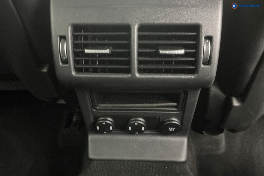 Jaguar F-Pace Chequered Flag Automatic Diesel SUV - Stock Number (1611164) - 14th supplementary image