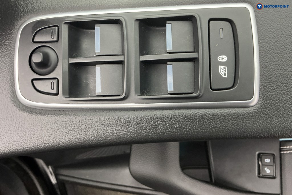 Jaguar F-Pace Chequered Flag Automatic Diesel SUV - Stock Number (1611164) - 28th supplementary image