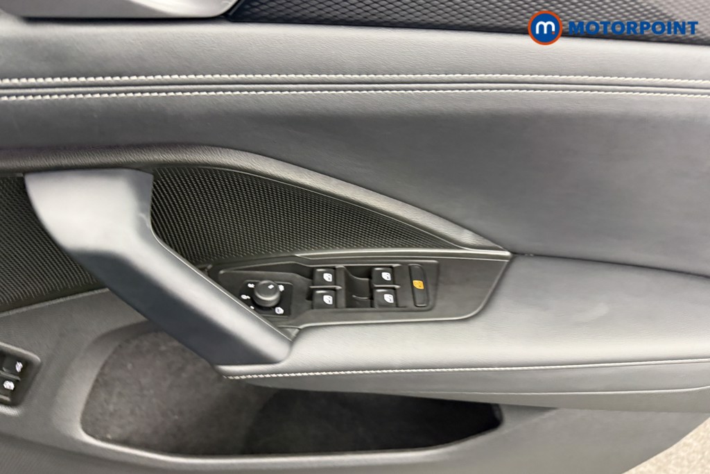 Volkswagen Tiguan Match Automatic Petrol Plug-In Hybrid SUV - Stock Number (1611241) - 16th supplementary image