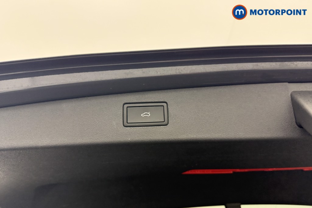 Volkswagen Tiguan Match Automatic Petrol Plug-In Hybrid SUV - Stock Number (1611241) - 23rd supplementary image