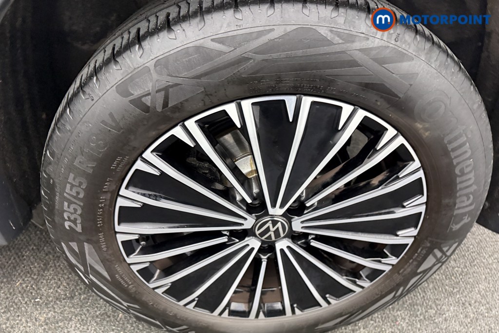 Volkswagen Tiguan Match Automatic Petrol Plug-In Hybrid SUV - Stock Number (1611241) - 32nd supplementary image