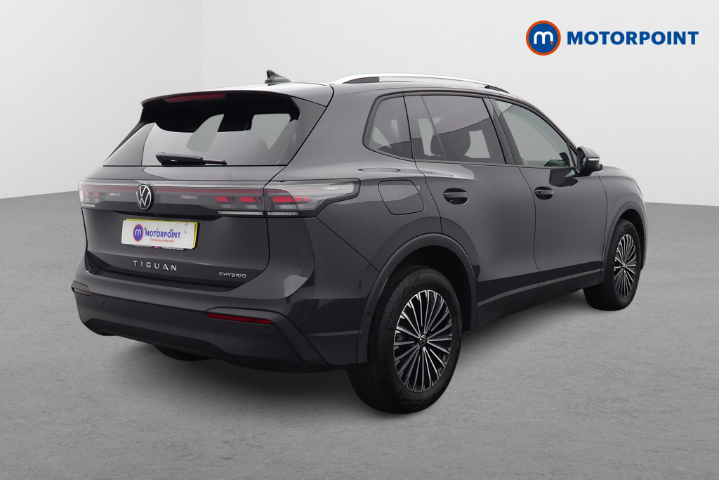 Volkswagen Tiguan Match Automatic Petrol Plug-In Hybrid SUV - Stock Number (1611241) - Drivers side rear corner