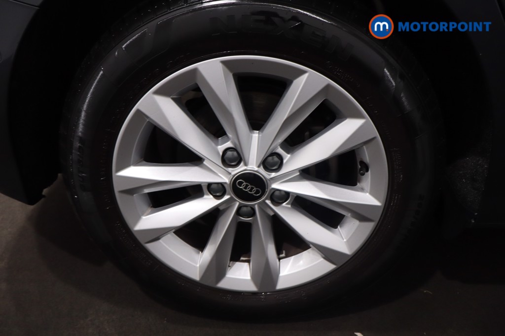 Audi A3 Technik Manual Petrol Hatchback - Stock Number (1611673) - 9th supplementary image