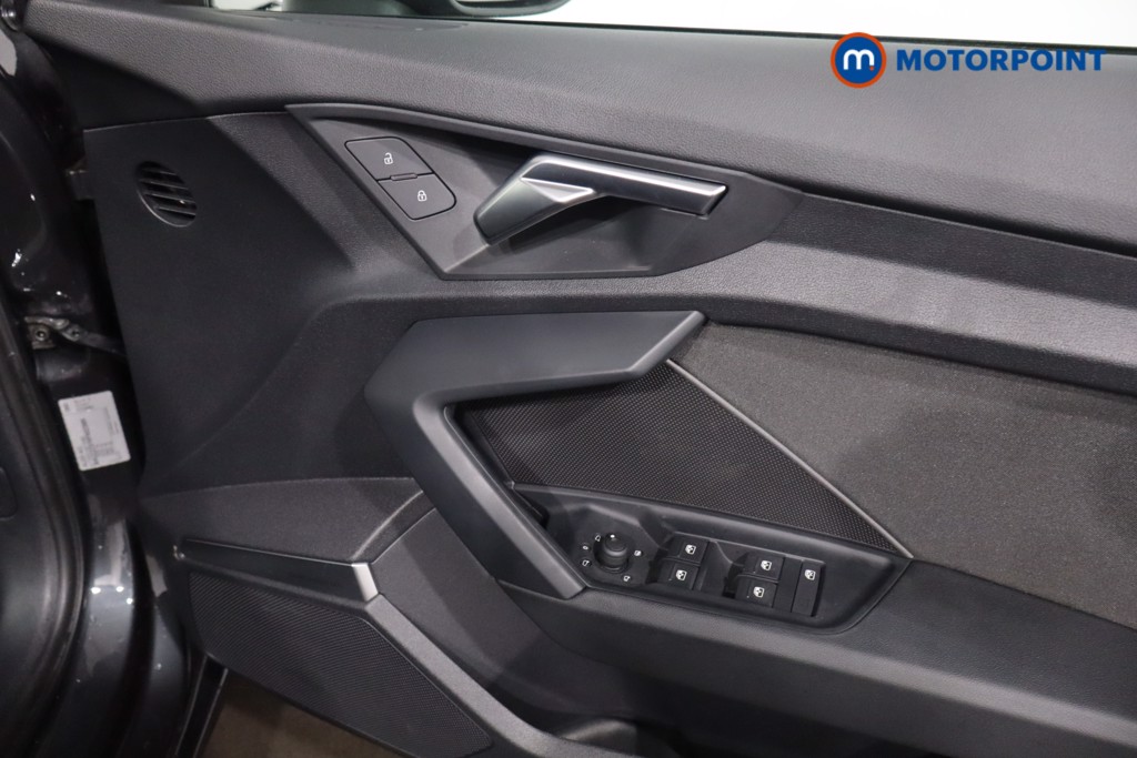 Audi A3 Technik Manual Petrol Hatchback - Stock Number (1611673) - 24th supplementary image