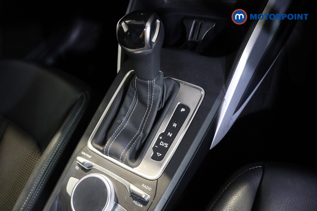 Audi Q2 Black Edition Automatic Petrol SUV - Stock Number (1611676) - 10th supplementary image