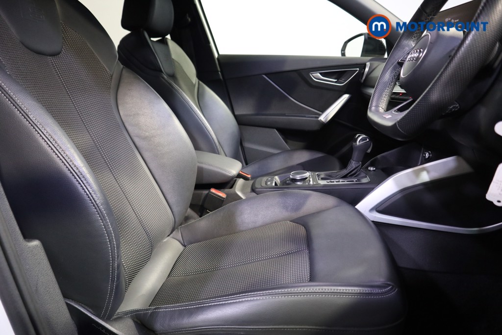 Audi Q2 Black Edition Automatic Petrol SUV - Stock Number (1611676) - 16th supplementary image