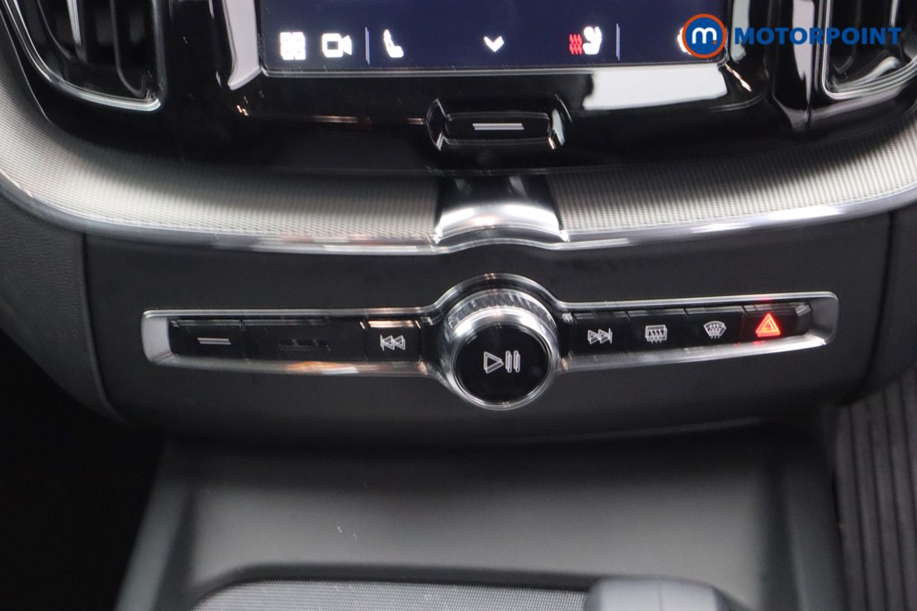 Volvo Xc60 Plus Automatic Petrol SUV - Stock Number (1611716) - 3rd supplementary image