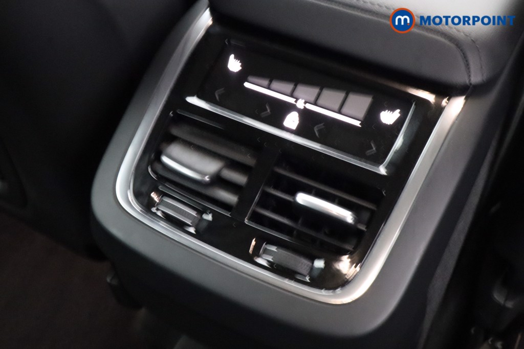Volvo Xc60 Plus Automatic Petrol SUV - Stock Number (1611716) - 9th supplementary image