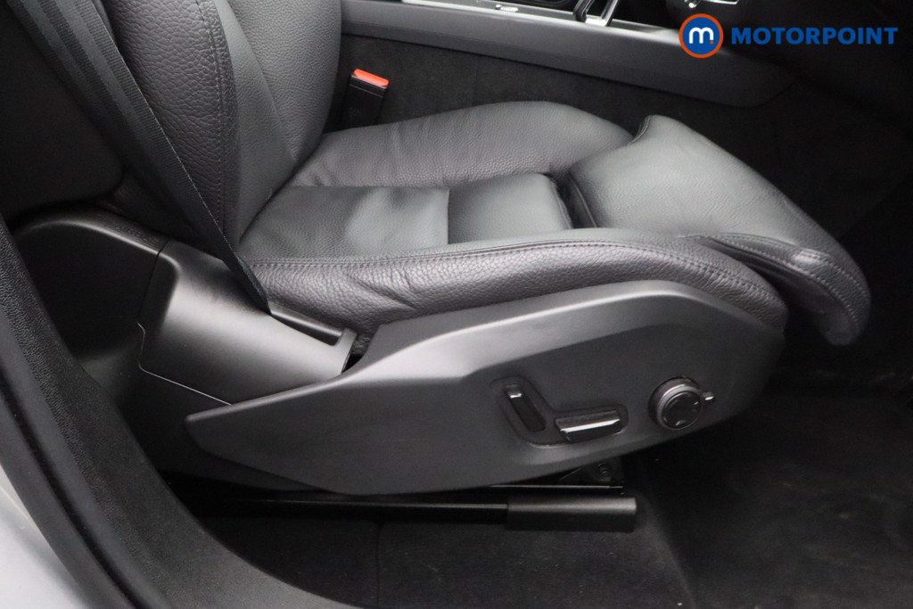 Volvo Xc60 Plus Automatic Petrol SUV - Stock Number (1611716) - 22nd supplementary image