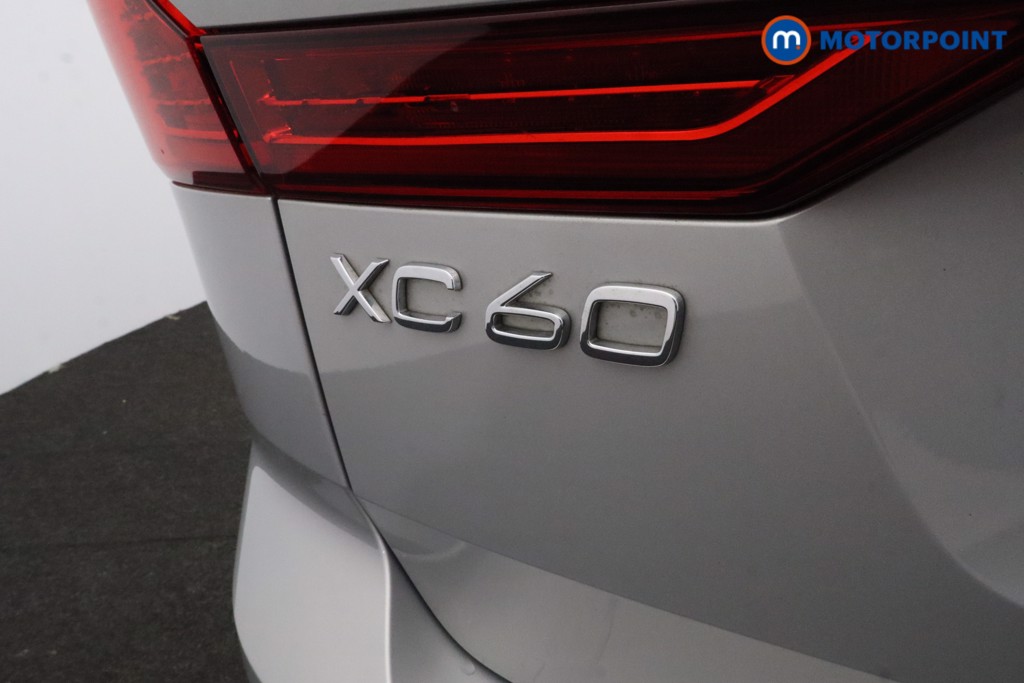 Volvo Xc60 Plus Automatic Petrol SUV - Stock Number (1611716) - 35th supplementary image