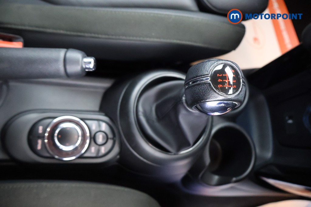 Mini Hatchback Cooper Sport Manual Petrol Hatchback - Stock Number (1612186) - 10th supplementary image