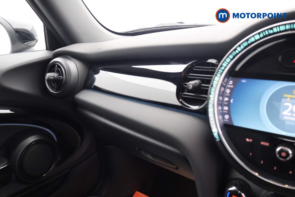 Mini Hatchback Cooper Sport Manual Petrol Hatchback - Stock Number (1612186) - 12th supplementary image