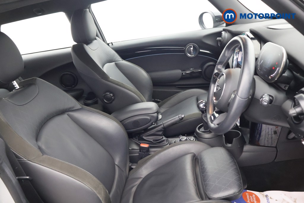 Mini Hatchback Cooper Sport Manual Petrol Hatchback - Stock Number (1612186) - 16th supplementary image