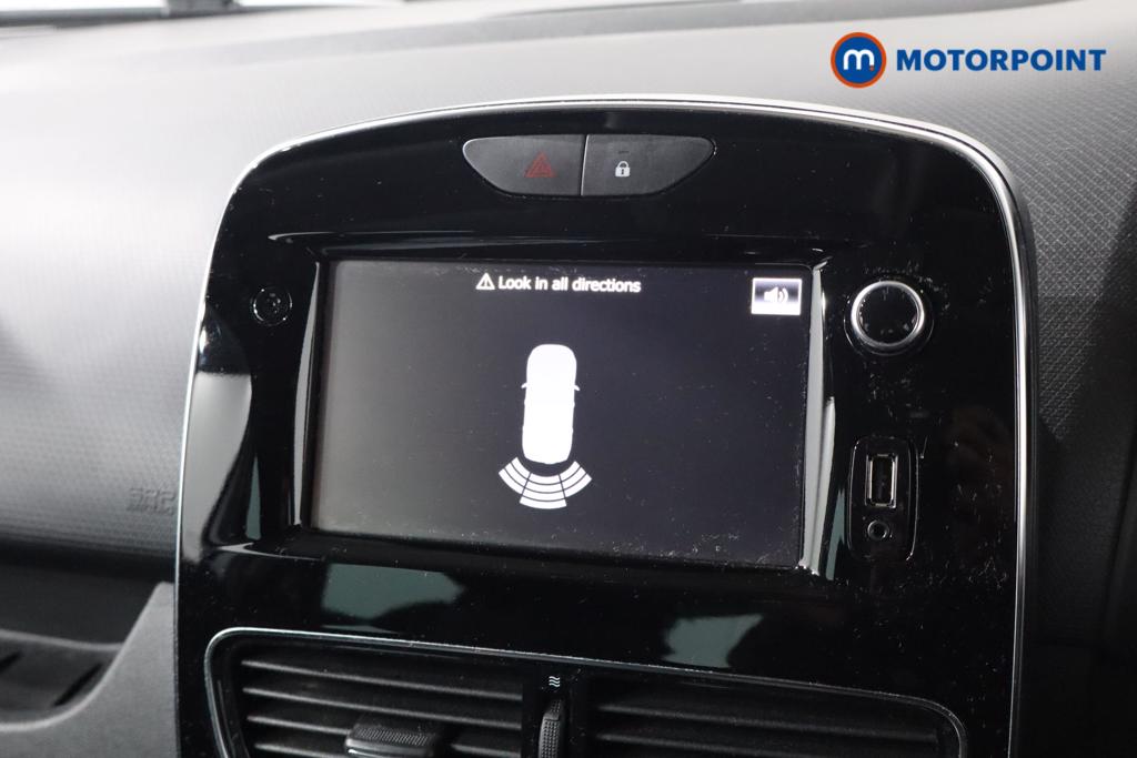 Renault Clio Iconic Manual Petrol Hatchback - Stock Number (1612292) - 11th supplementary image
