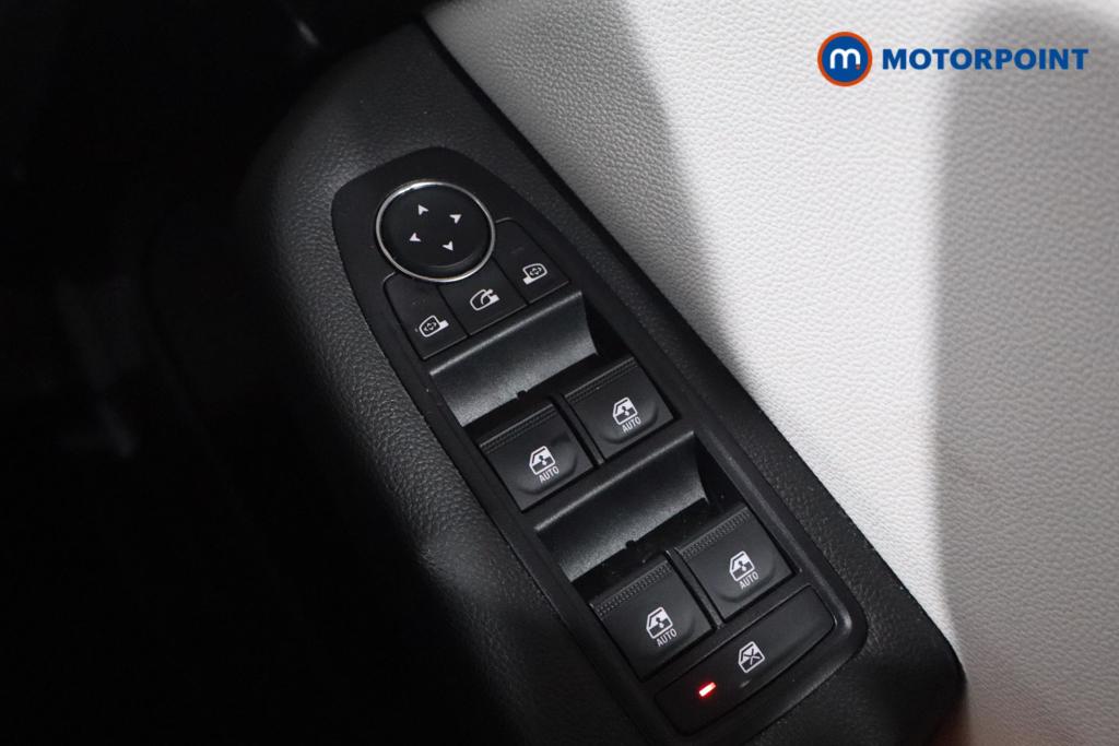 Renault Clio S Edition Automatic Petrol-Electric Hybrid Hatchback - Stock Number (1612611) - 9th supplementary image