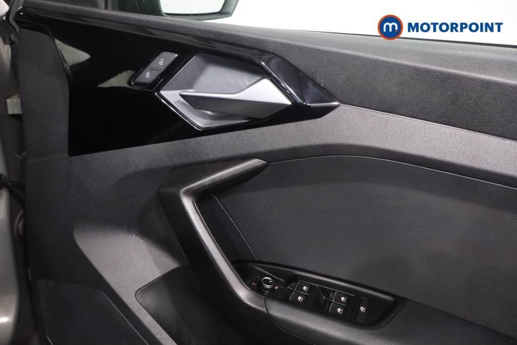 Audi A1 S Line Manual Petrol Hatchback - Stock Number (1612674) - 18th supplementary image