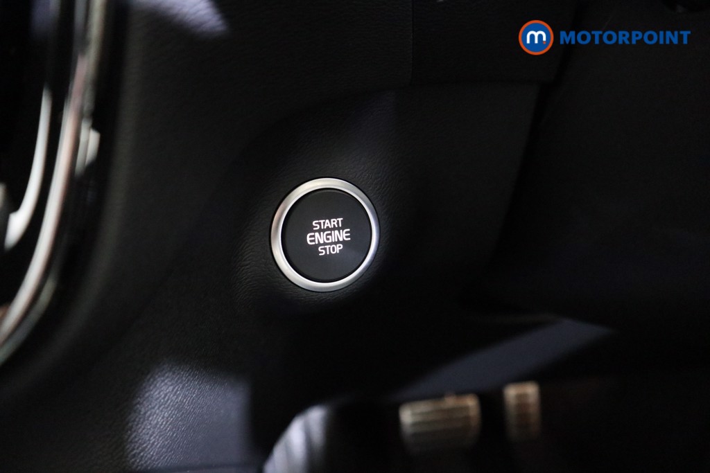 Volvo Xc40 R Design Automatic Petrol Plug-In Hybrid SUV - Stock Number (1612715) - 7th supplementary image