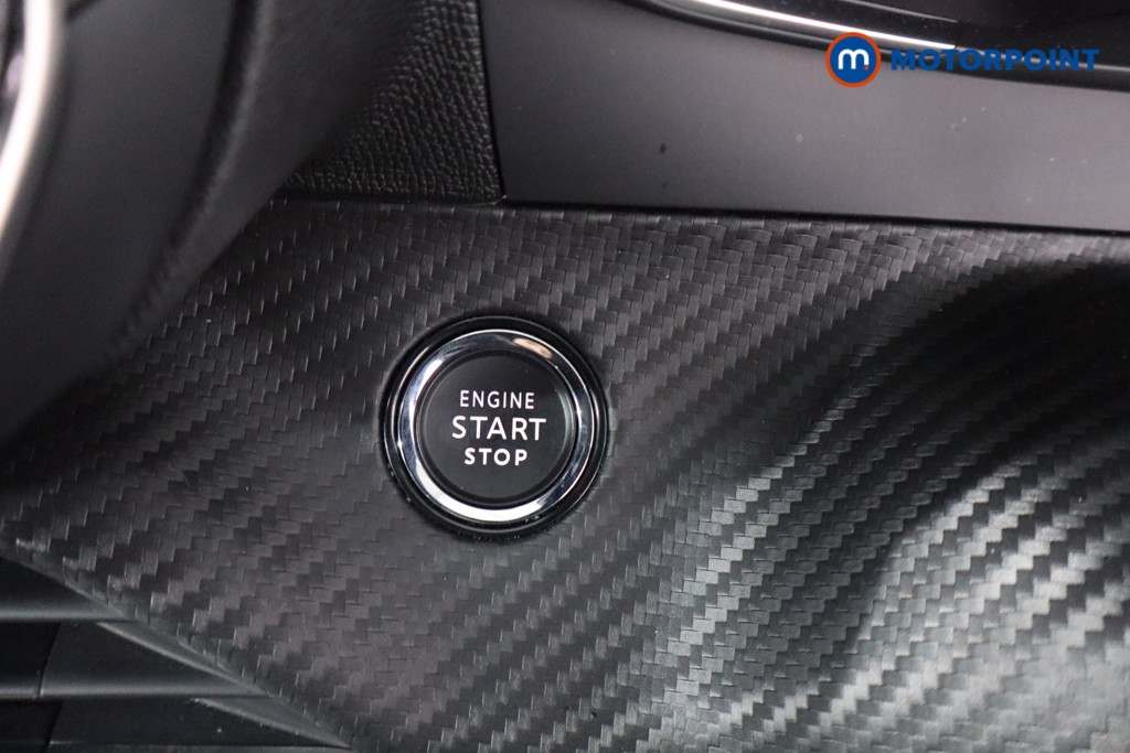 Peugeot 2008 Allure Manual Petrol SUV - Stock Number (1613117) - 18th supplementary image