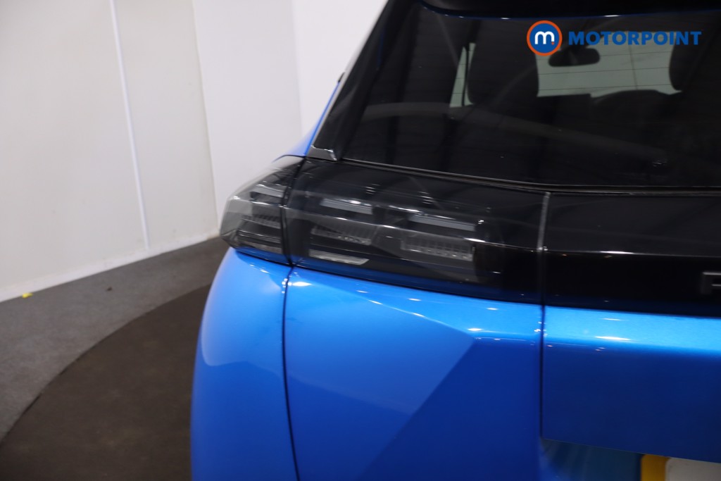 Peugeot 2008 Allure Manual Petrol SUV - Stock Number (1613117) - 37th supplementary image