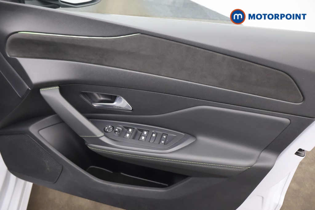 Peugeot 308 GT Automatic Diesel Estate - Stock Number (1613118) - 11th supplementary image