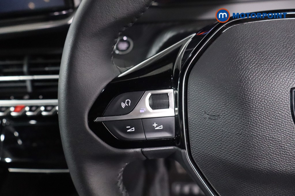 Peugeot 2008 Allure Manual Petrol SUV - Stock Number (1613122) - 7th supplementary image