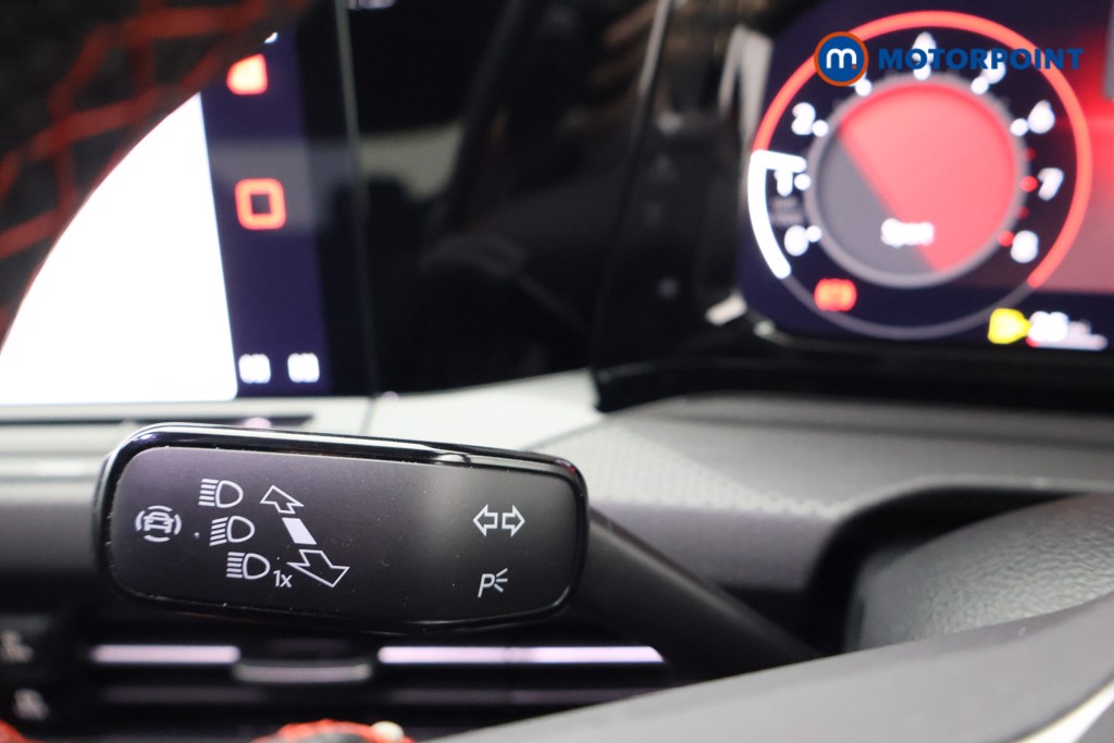 Volkswagen Golf GTI Manual Petrol Hatchback - Stock Number (1613401) - 5th supplementary image