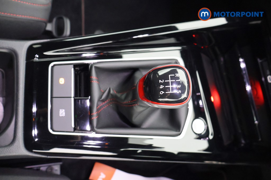 Volkswagen Golf GTI Manual Petrol Hatchback - Stock Number (1613401) - 9th supplementary image