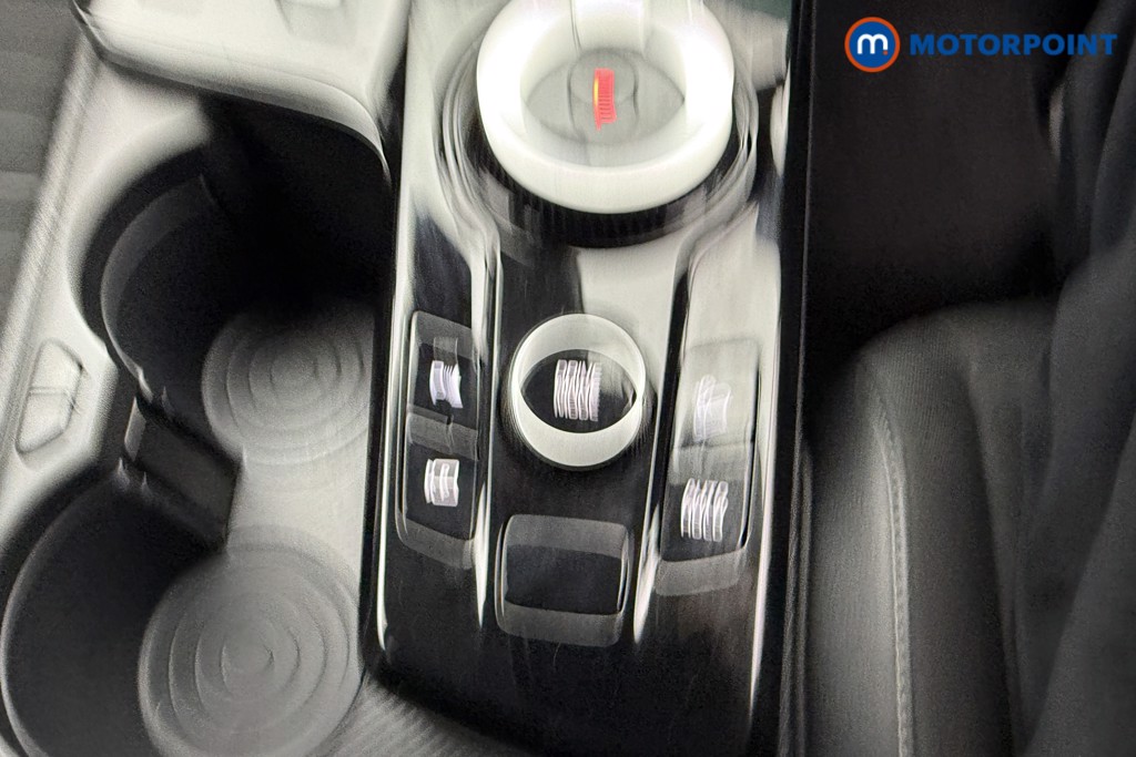 KIA Sportage 3 Automatic Petrol-Electric Hybrid SUV - Stock Number (1613406) - 13th supplementary image