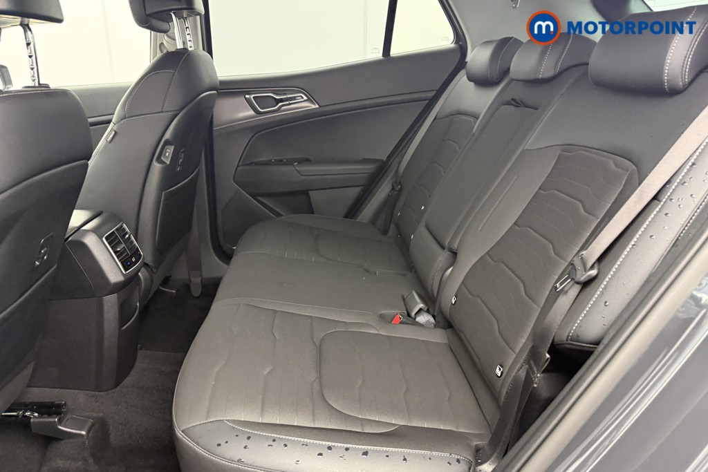 KIA Sportage 3 Automatic Petrol-Electric Hybrid SUV - Stock Number (1613406) - 27th supplementary image