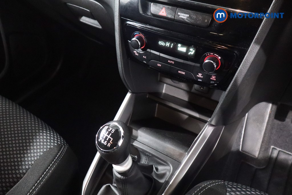 Suzuki Vitara Sz-T Manual Petrol SUV - Stock Number (1613460) - 18th supplementary image