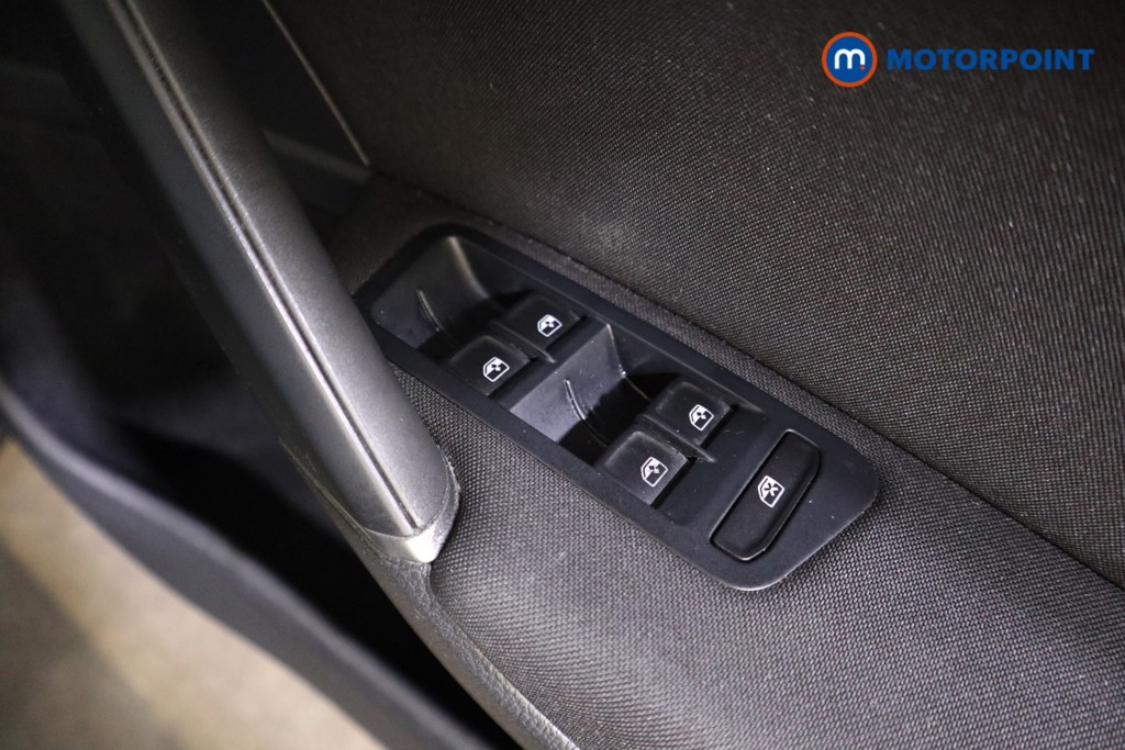 Volkswagen Golf Match Edition Manual Petrol Hatchback - Stock Number (1582539) - 13th supplementary image