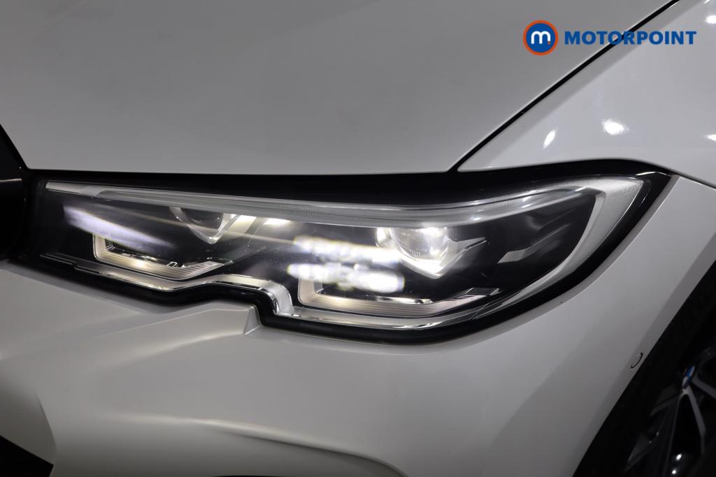 BMW 3 Series M Sport Automatic Petrol Plug-In Hybrid Saloon - Stock Number (1595844) - 21st supplementary image