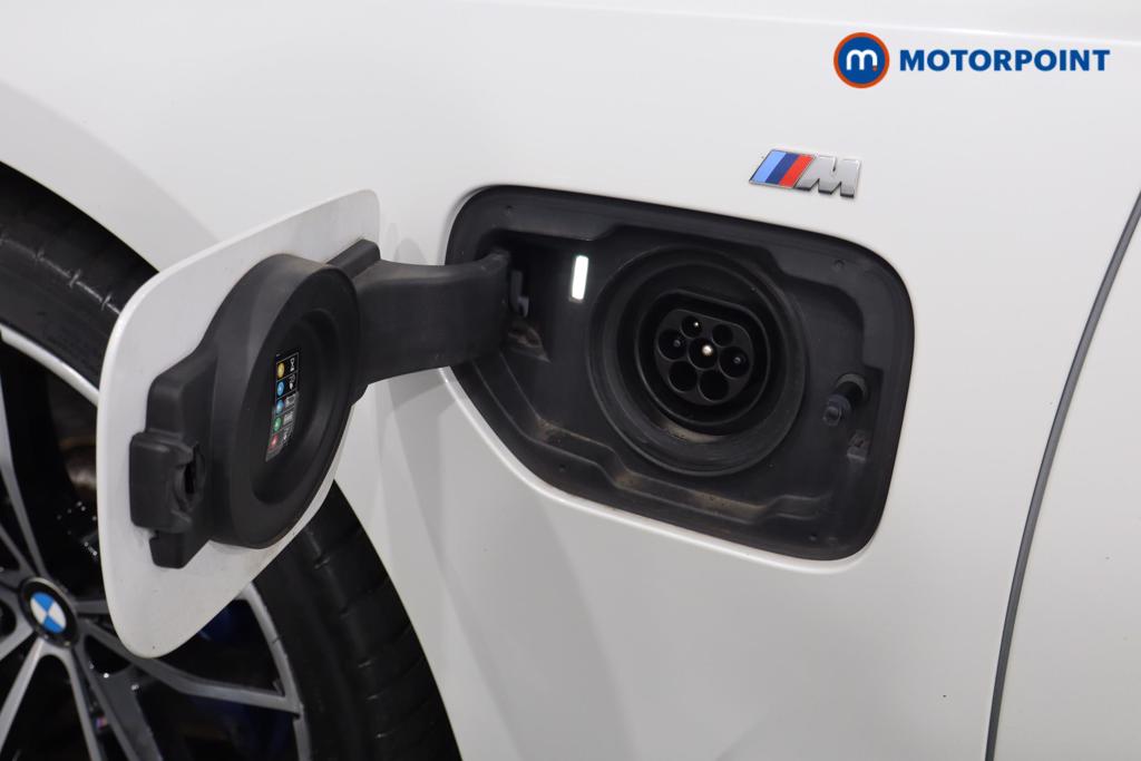 BMW 3 Series M Sport Automatic Petrol Plug-In Hybrid Saloon - Stock Number (1595844) - 23rd supplementary image