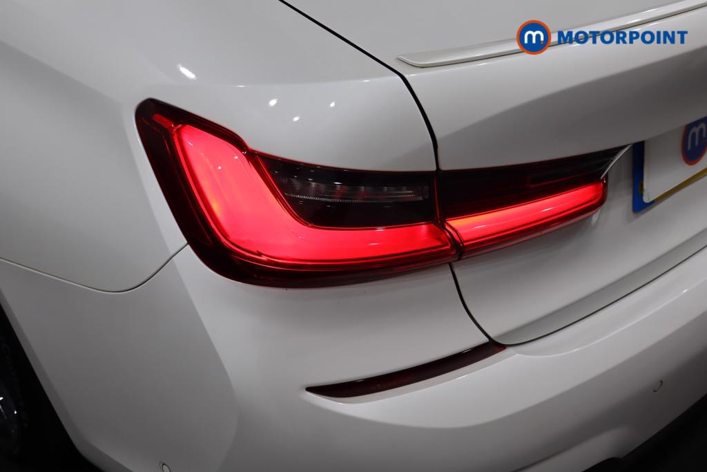 BMW 3 Series M Sport Automatic Petrol Plug-In Hybrid Saloon - Stock Number (1595844) - 28th supplementary image