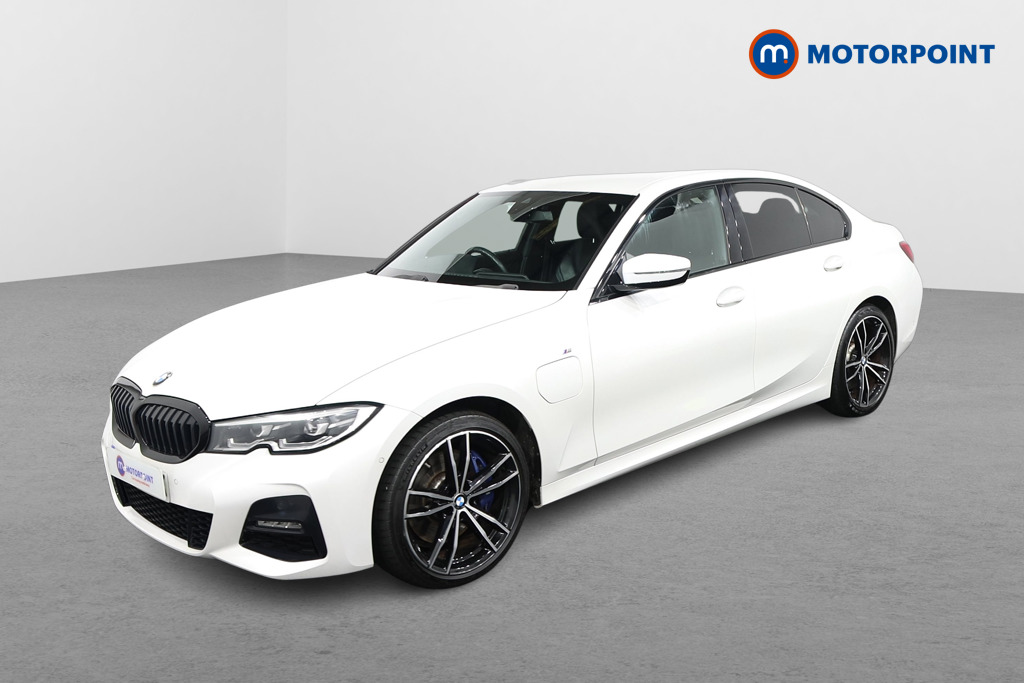 BMW 3 Series M Sport Automatic Petrol Plug-In Hybrid Saloon - Stock Number (1595844) - Passenger side front corner