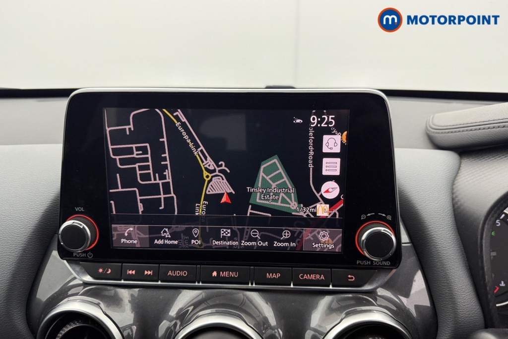 Nissan Juke Tekna Manual Petrol SUV - Stock Number (1597822) - 7th supplementary image