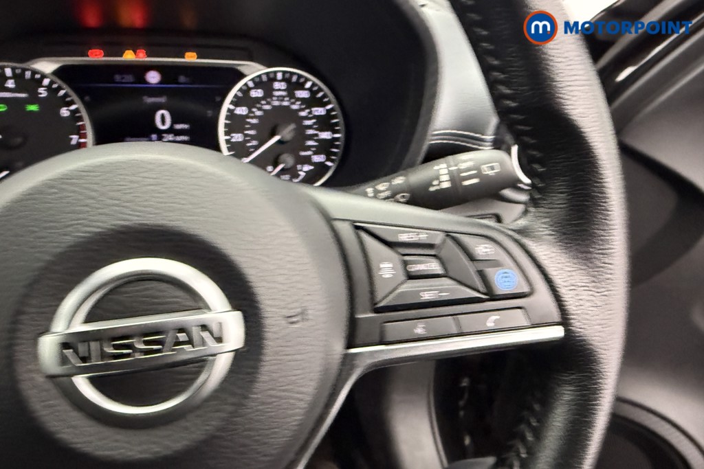 Nissan Juke Tekna Manual Petrol SUV - Stock Number (1597822) - 14th supplementary image