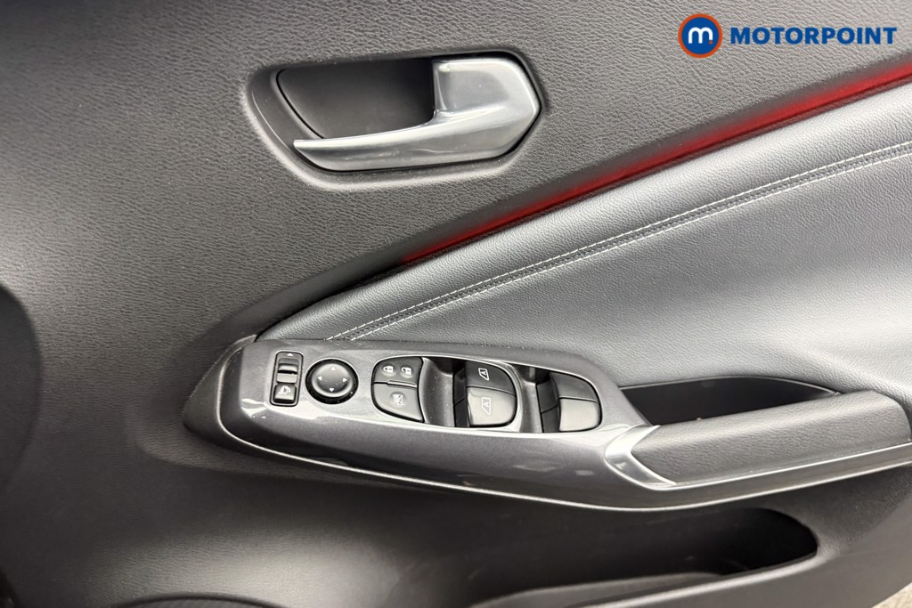 Nissan Juke Tekna Manual Petrol SUV - Stock Number (1597822) - 16th supplementary image