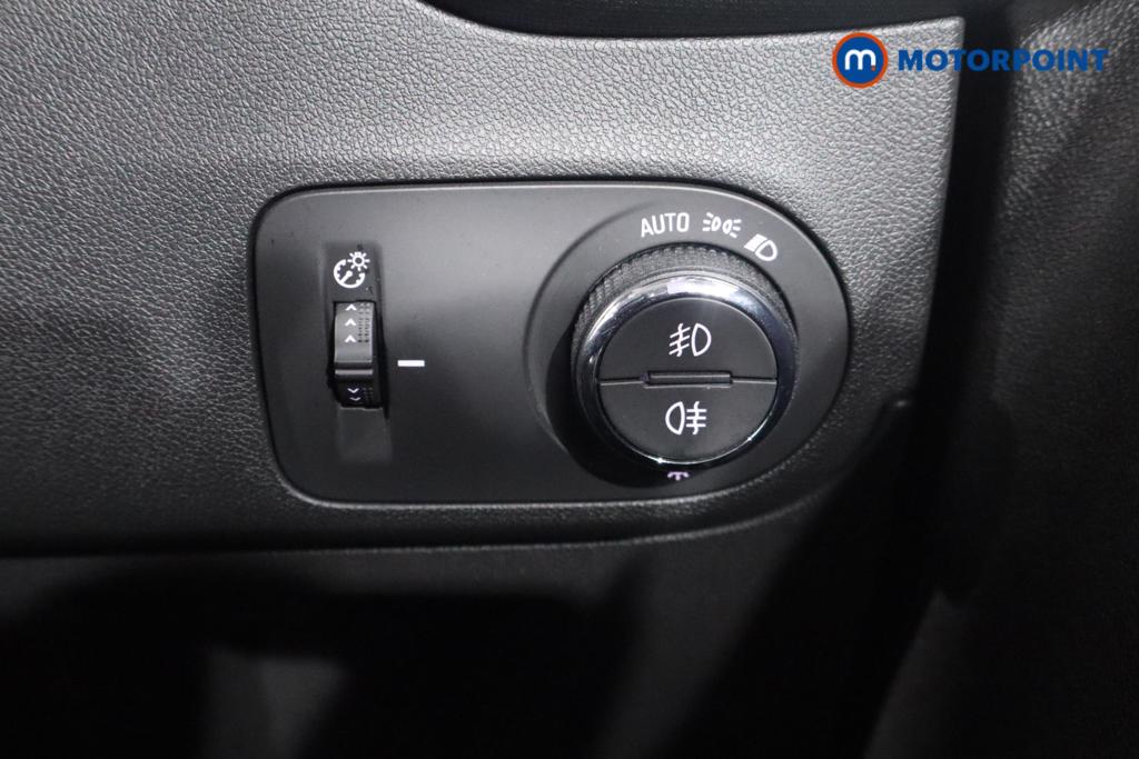 Vauxhall Crossland Elite Manual Petrol SUV - Stock Number (1598413) - 9th supplementary image