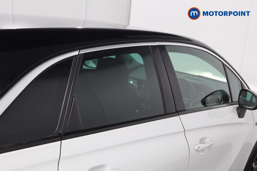 Vauxhall Crossland Elite Manual Petrol SUV - Stock Number (1598413) - 23rd supplementary image
