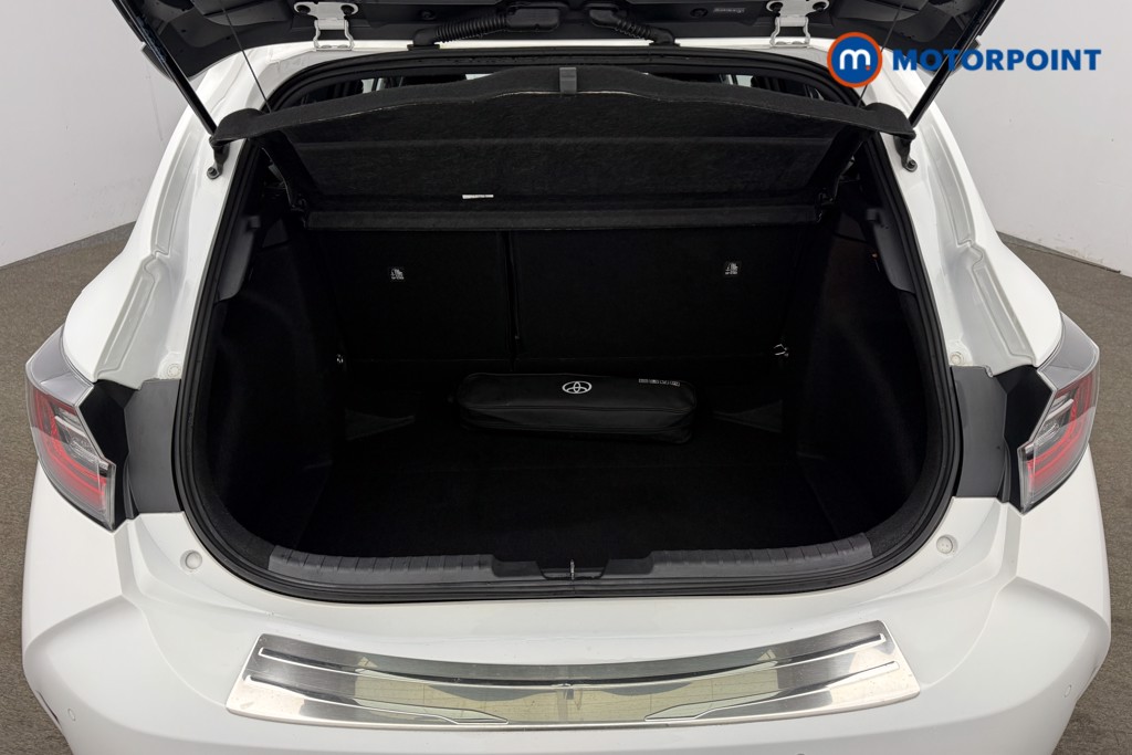 Toyota Corolla Design Automatic Petrol-Electric Hybrid Hatchback - Stock Number (1598753) - 5th supplementary image