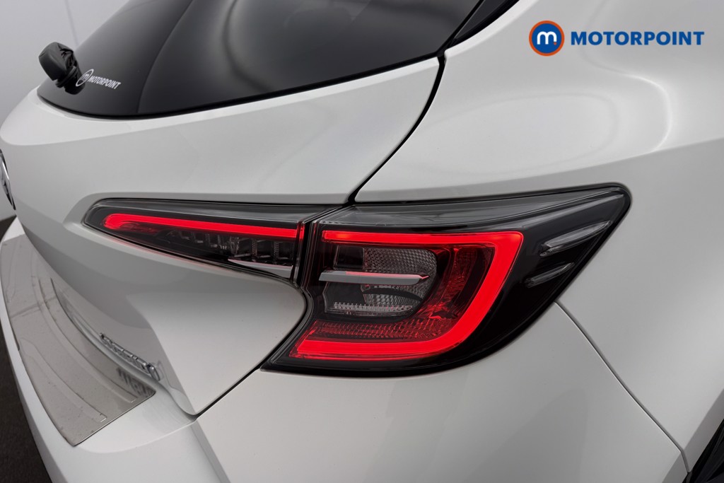 Toyota Corolla Design Automatic Petrol-Electric Hybrid Hatchback - Stock Number (1598753) - 21st supplementary image